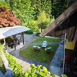 Rustic Authentic With Terrace And Wood Stove - Three Bedroom With Terrace Počitniška hiša