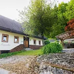 Rustic Authentic With Terrace And Wood Stove - Three Bedroom With Terrace Počitniška hiša *