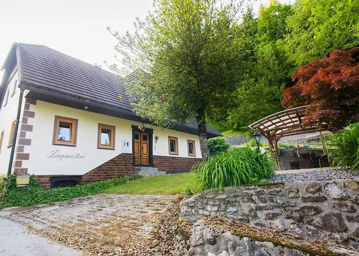 Rustic Authentic With Terrace And Wood Stove - Three Bedroom With Terrace Tatil Evi *